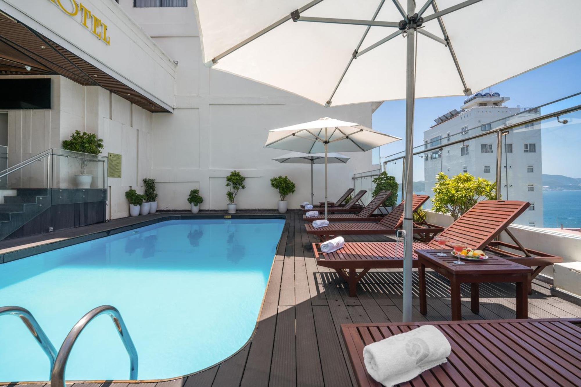 Sochi Hotel Nha Trang Beach Exteriér fotografie